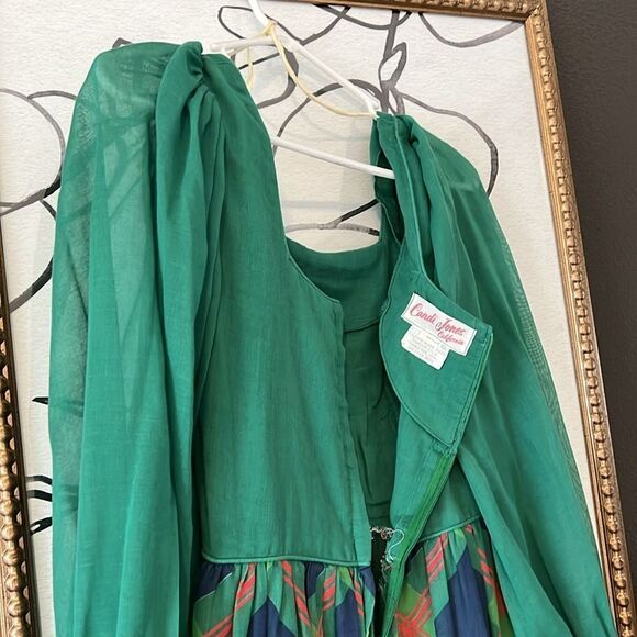Vintage 70s Green Plaid Candi Jones Long Dress with Floral Appliqué Detailing - Picture 5 of 6